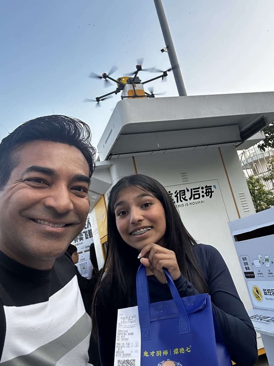 From Hong Kong: Shenzhen Technology Day Tour - Photo 3